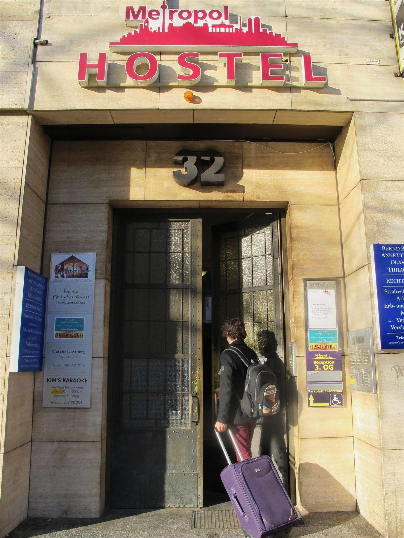 Metropol Ostello *